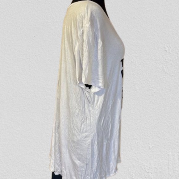 White "The Porch is my Happy Place" Design Shirt - Picture 4 of 10